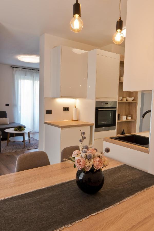 Malemi Apartment بولا المظهر الخارجي الصورة